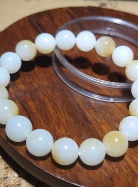 新疆的猫YQ122003 15.3克，10m玉色鲜亮的且末糖白料圆珠手串