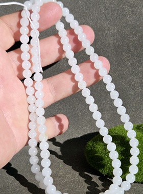 新疆的猫W121101 44.23克，暗处不输白纸惊艳三高白完整籽料长串