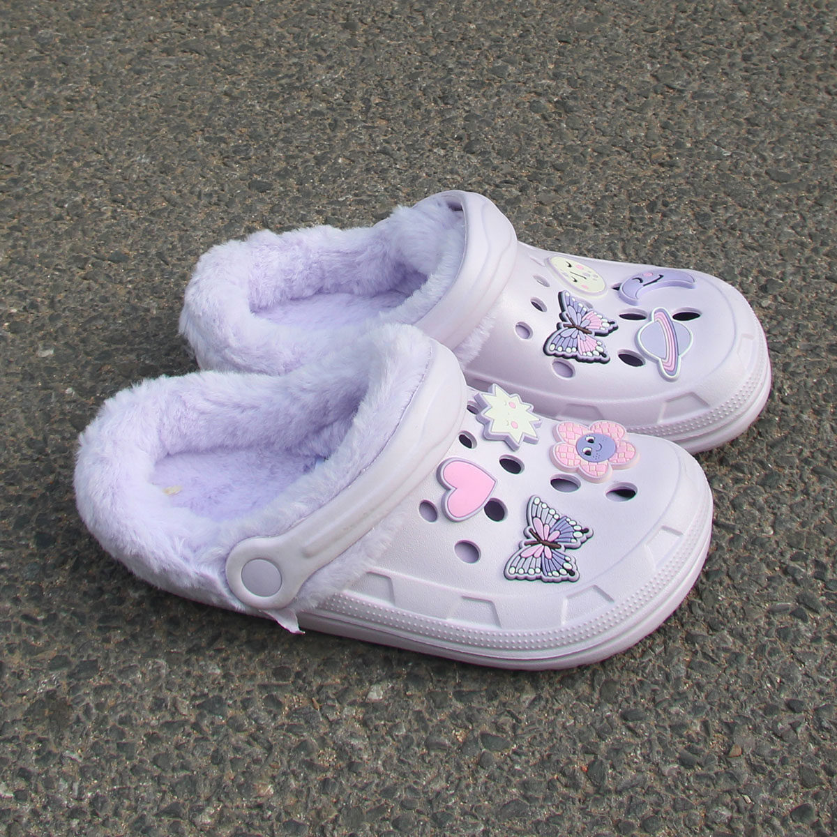 捡漏~大牌洞洞鞋加绒保暖舒适外贸原单童鞋室内拖鞋蝴蝶女包头鞋