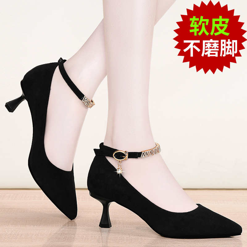 单鞋女春秋季中跟软底浅