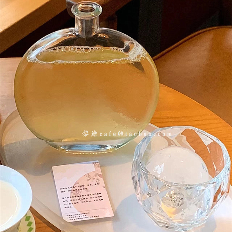 新中式玻璃圆形随手瓶