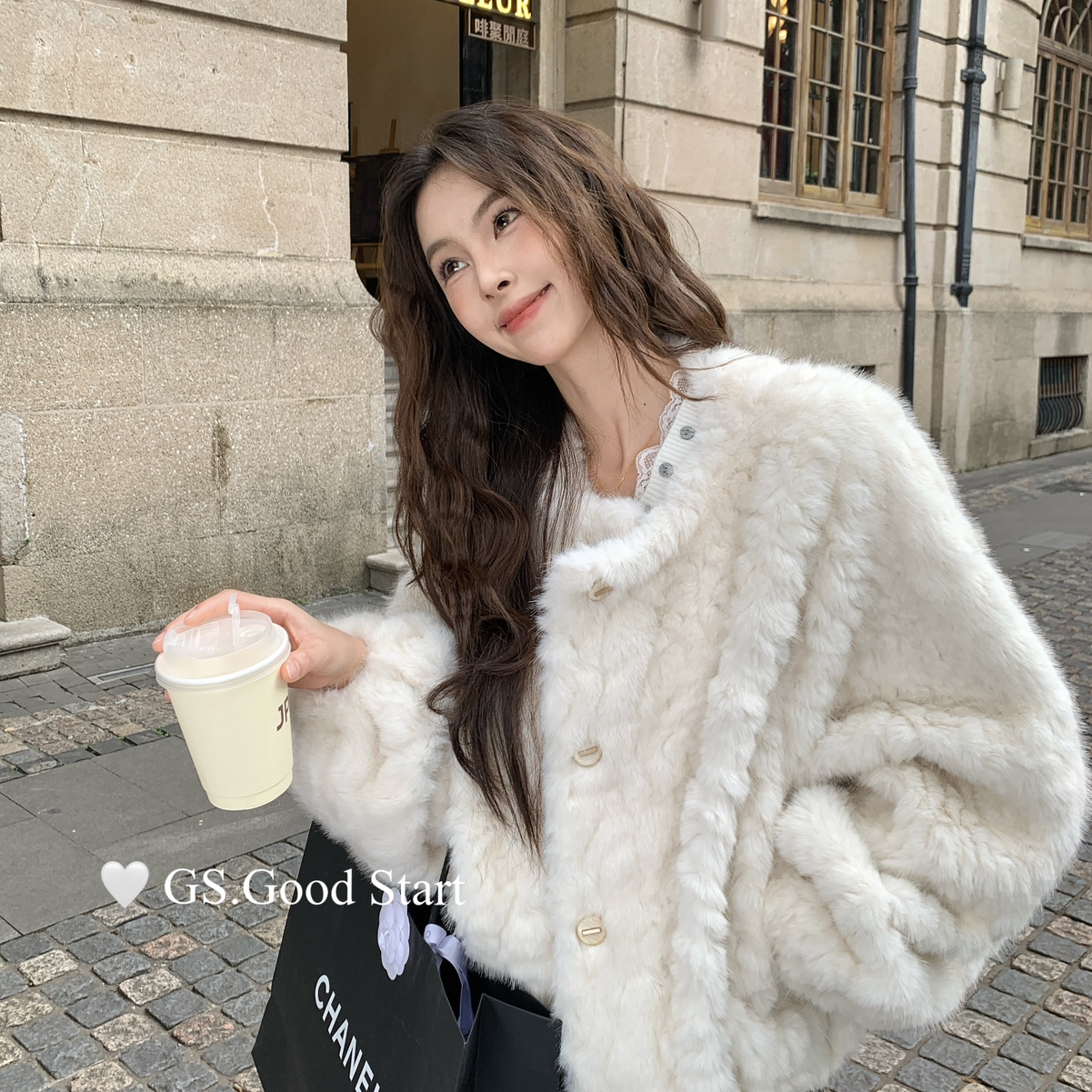 GS.GOOD START-脱强推必入冬季复古法千金感毛毛短款环保皮短外套