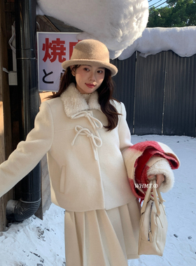 RS.WHMT-翻领蝴蝶结羊毛呢羽绒外套+百褶短裙加厚套装