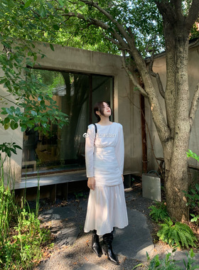 Lonslan 圆领设计感小众收腰气质白色中长款连衣裙女泡泡袖