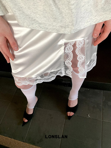 LONSLAN缎面蕾丝边半裙