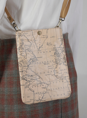 复古欧洲北欧线条极简世界航海轻便轻薄手机包女斜挎可来图定制包