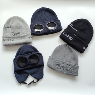 外贸儿童帽子秋冬保暖针织帽男女童飞行员墨镜毛线帽护耳套头冷帽