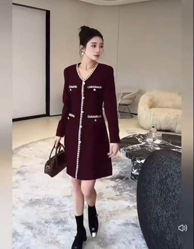 【12.18慧姐大码女装】2025新款连衣裙YNF范6658-7148