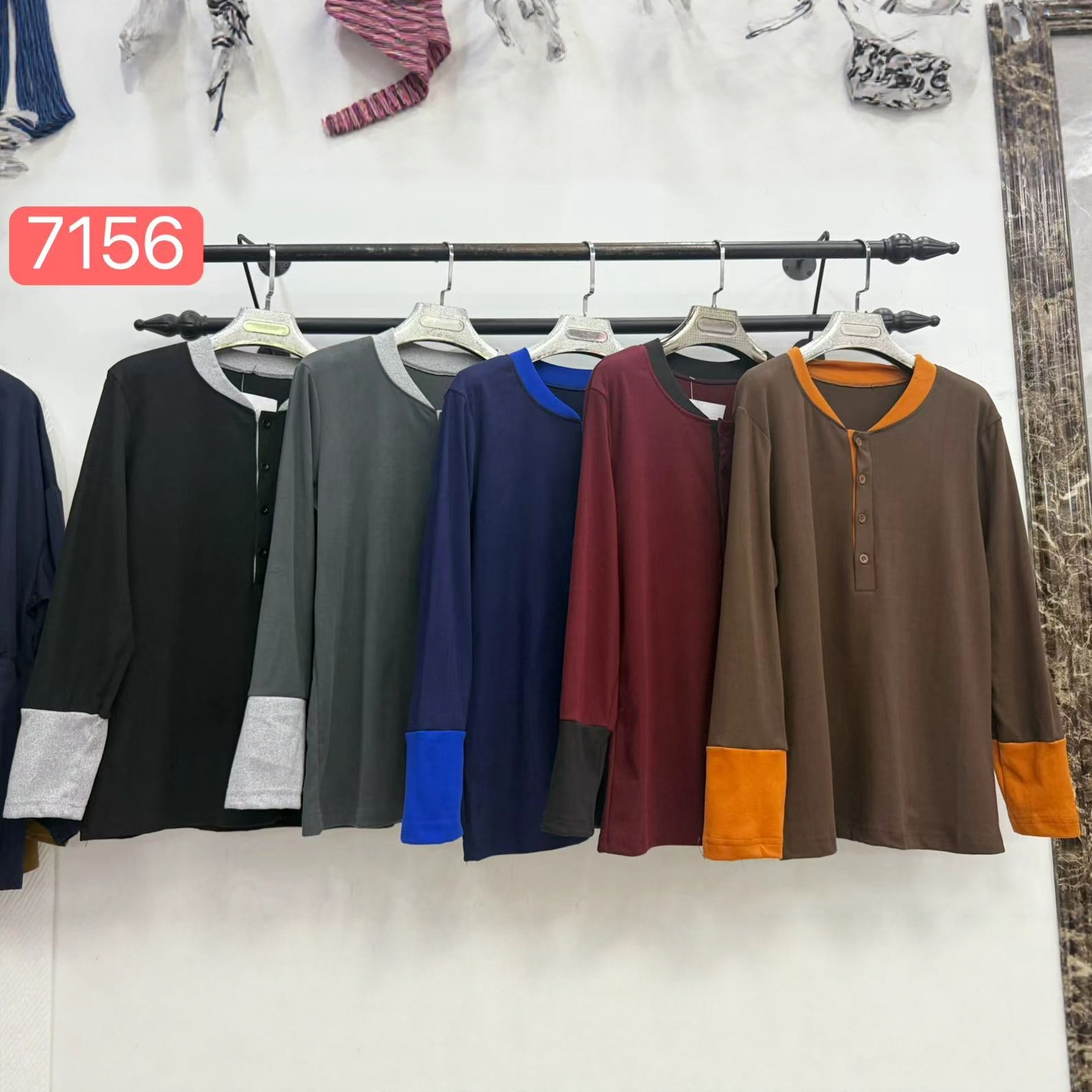 【10.14慧姐大码女装】2025新款百搭上衣BBJ7156-