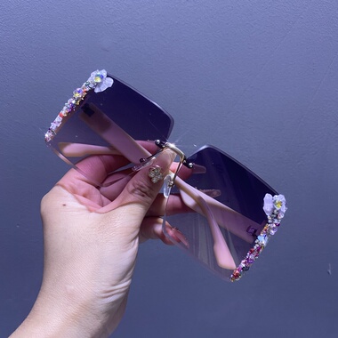 手工镶钻无框女夏高级感大框太阳镜渐变色原创户外墨镜