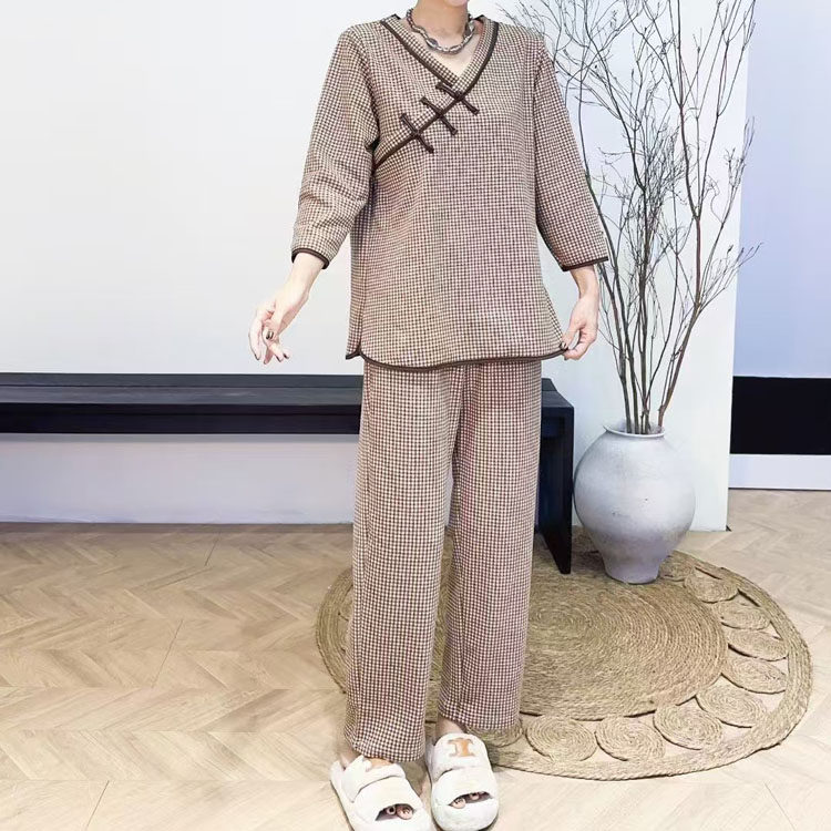 盘扣民族风格子德绒家居服套装女舒适亲肤睡衣两件套大码秋冬新款