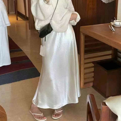 丝滑垂顺轻奢高级感鱼尾裙