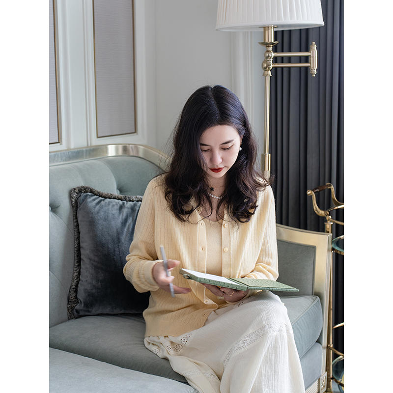 apipedream如一梦 34支绵羊毛套装开衫+吊带两件套套装/香芒奶芙