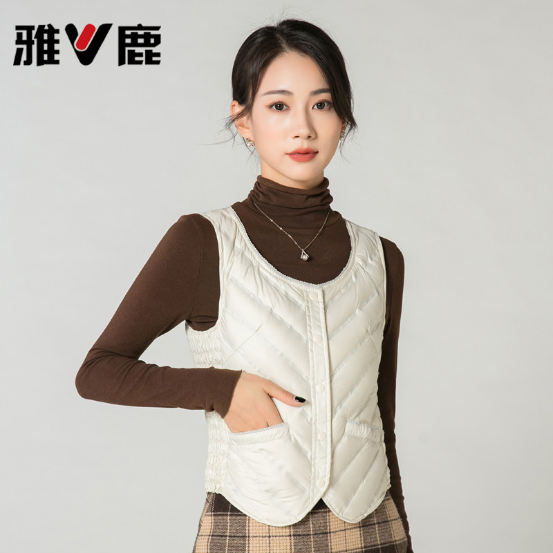 扣子百搭短款圆领马甲