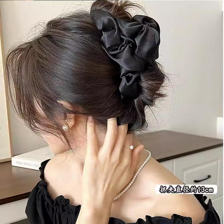 原版现货【尚蒂】闪光褶皱小抓夹气质网红发夹女国潮时尚头饰简约