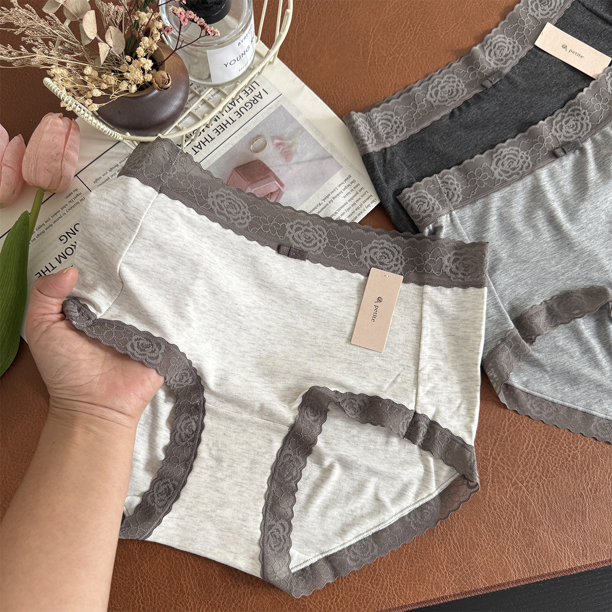 3条装法式蕾丝边中腰裤衩女三角裤纯棉抗菌档不掉档内裤性感短裤