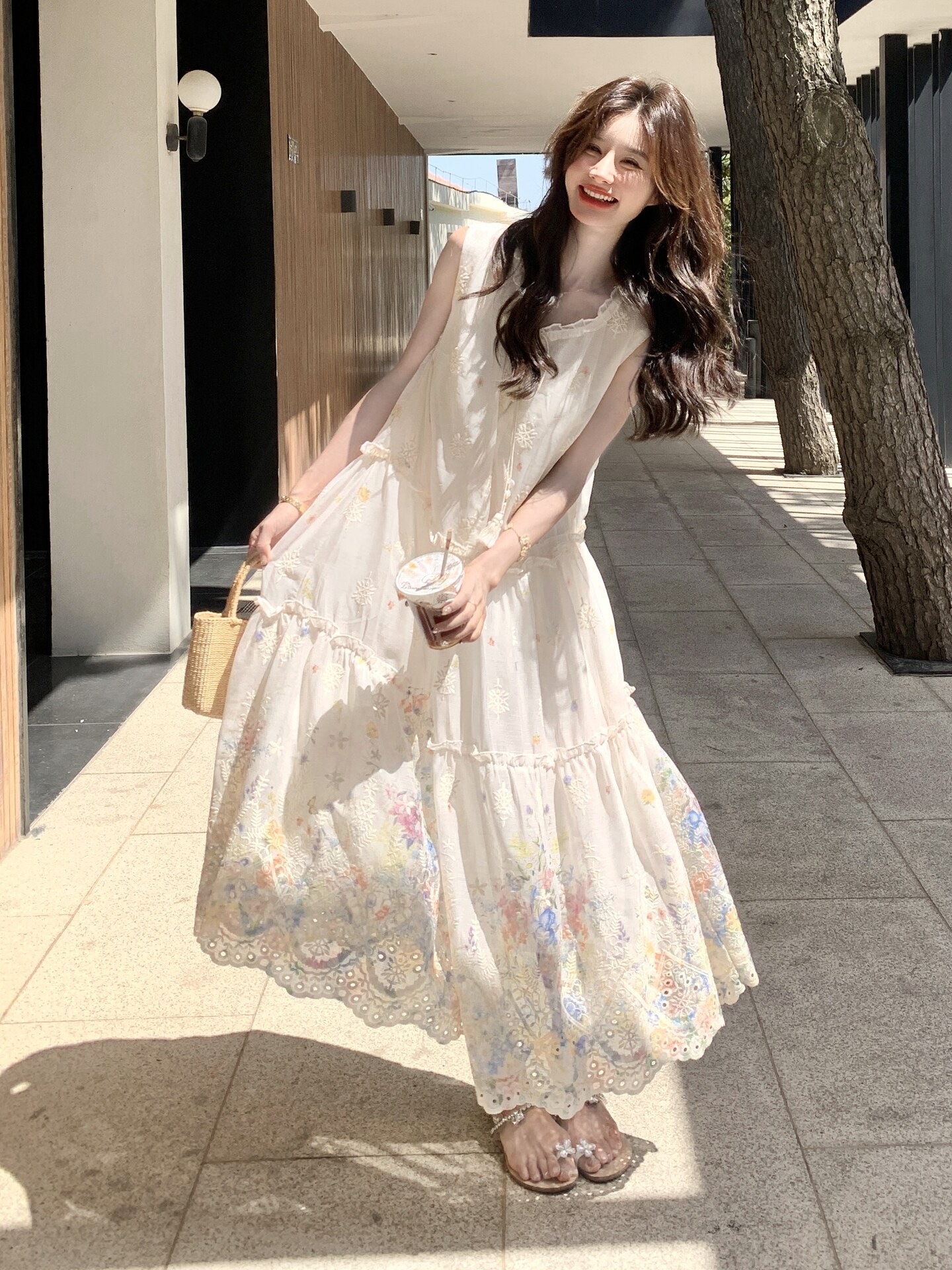 甜美可人系带领碎花无袖连衣裙女2026夏季超好看气质显瘦背心长裙