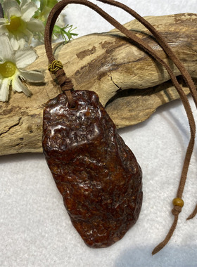 黄白河磨玉原石手把件和田玉籽料