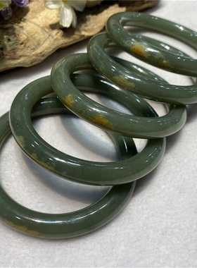 析木河磨玉圆条手镯手镯和田玉