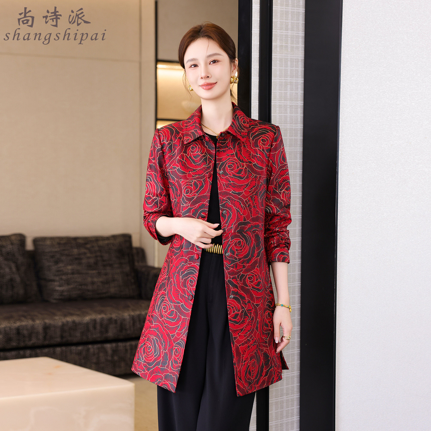 真皮皮衣女中长款2025秋冬新款海宁绵羊皮外套中老年妈妈印花风衣