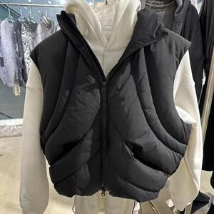 2024冬季新款90%白鸭绒复古马甲男女同款高端潮牌韩版羽绒马夹男