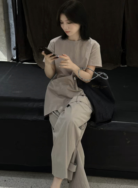 COLINE CONCISE 25SS 小众设计短袖衬衫设计感上衣CX66051