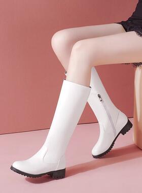 2021年秋冬新款骑士靴中跟拉链中筒靴粗跟红色皮靴白色大码40 41