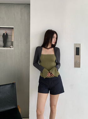 RUSTLE INTERLUDE 假两件撞色美丽诺羊毛修身轻薄长袖T恤上衣