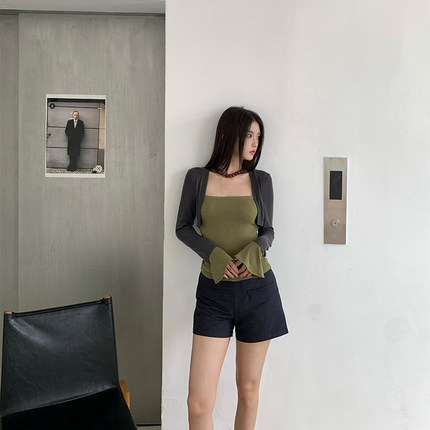 RUSTLE INTERLUDE 假两件撞色美丽诺羊毛修身轻薄长袖T恤上衣