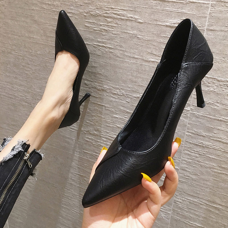软皮不累脚黑色尖头高跟鞋细跟性感百搭少女气质职业正装工作单鞋
