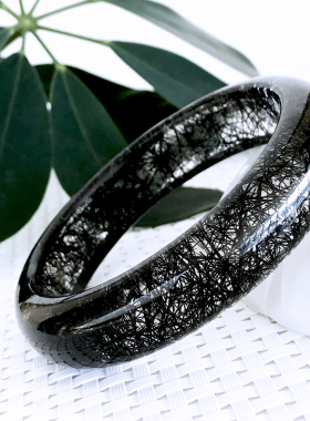 精品天然黑发晶手镯顺发钛晶花女贵妃镯黑水晶透镯子手排手链手串