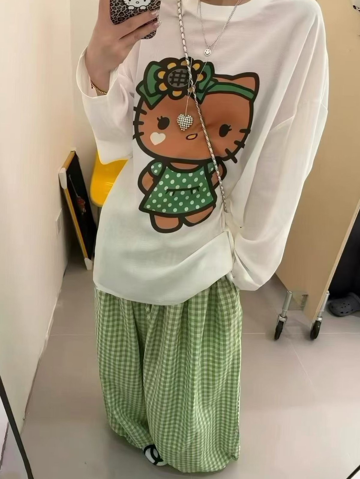 欧洲站2026秋季新韩版时尚圆领宽松显瘦百搭卡通印花长袖T恤女
