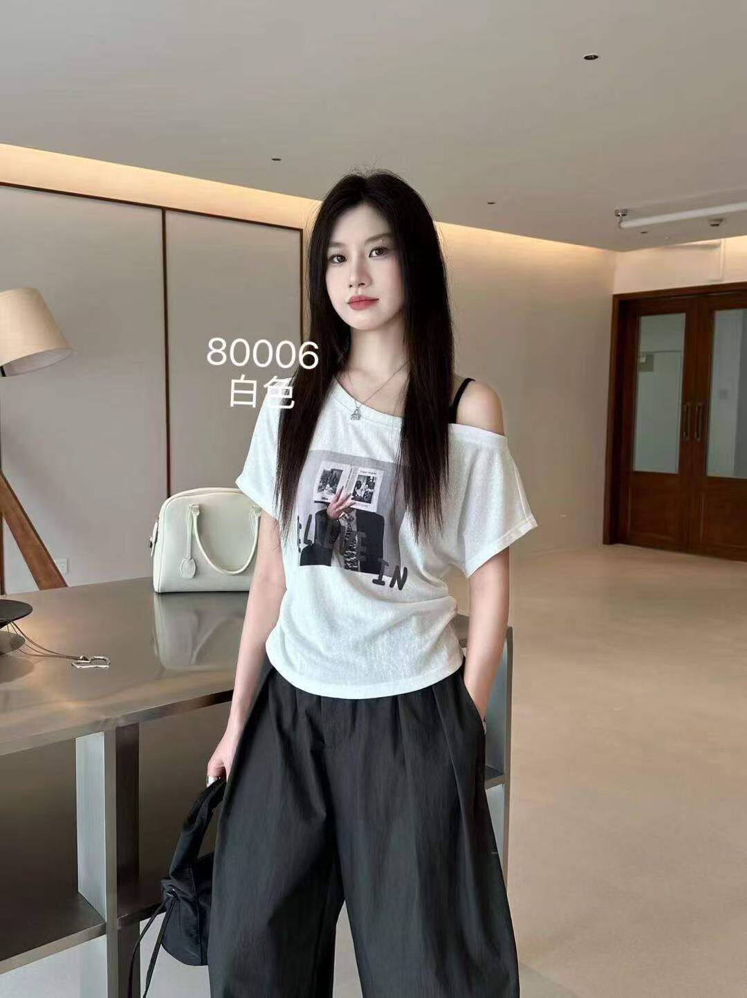 欧洲站2026夏季新韩版时尚斜肩领宽松显瘦百搭字母印花短袖T恤女