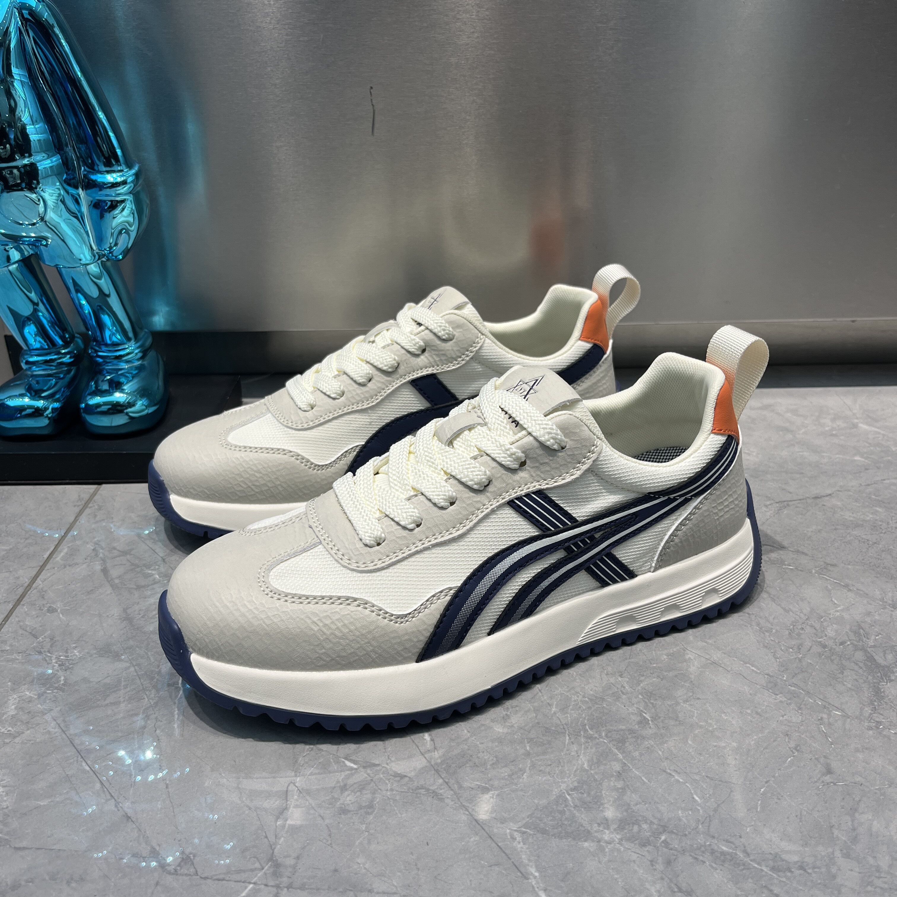 男鞋2026年春夏新款透气网面鞋厚底时尚百搭男士阿甘运动休闲鞋男