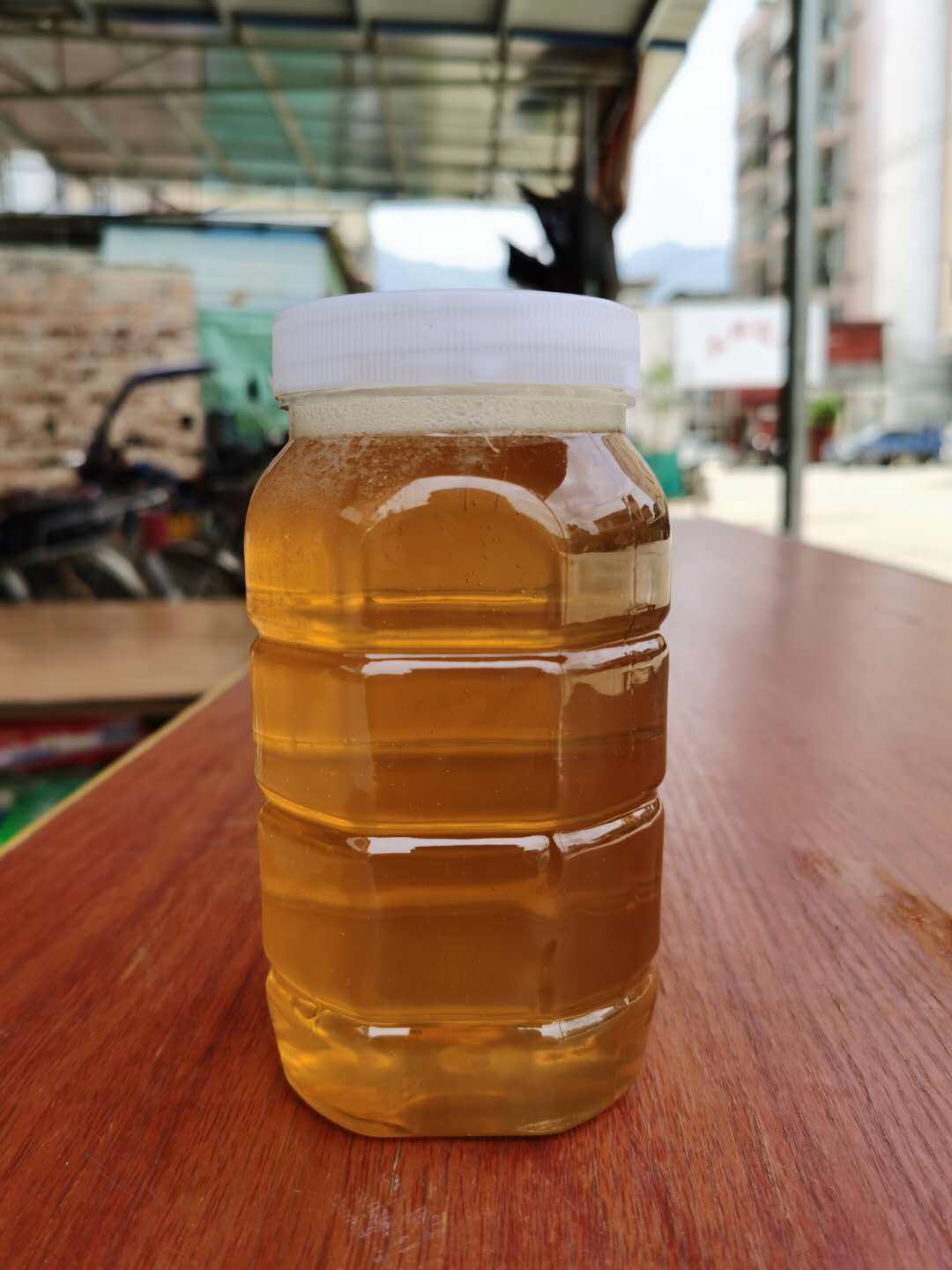 纯正深山土蜂蜜 结晶农家自产蜂巢蜜 洋槐椴树百桂花蜜 韶关特产