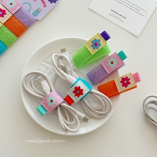 小花数据线整理器家用办公室数据线电脑线耳机整理收纳箱绕线器