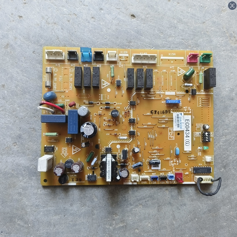 适用大金空调配件.室外机主板 电脑板  EC0434 (G)