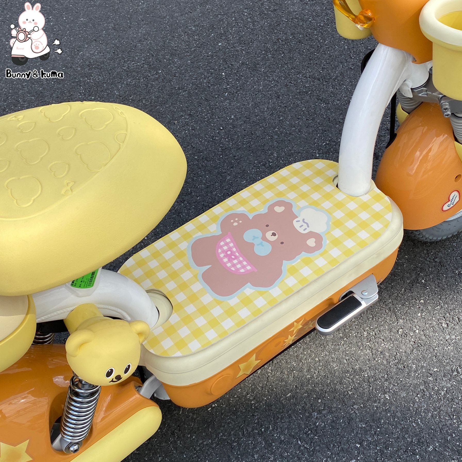 电动车皮革脚垫防尘防水踏板垫