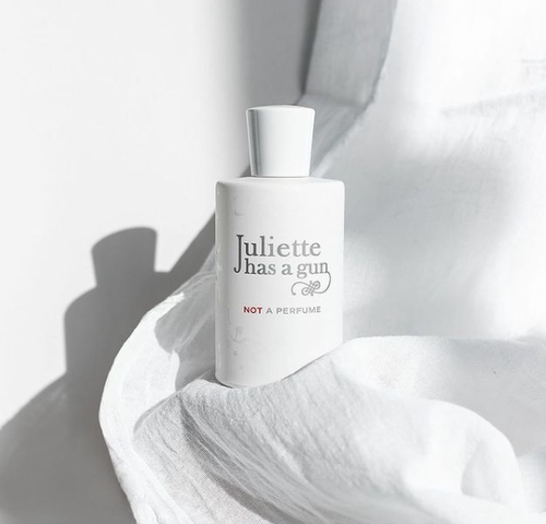 佩枪朱丽叶香水非香水隐衫之欲