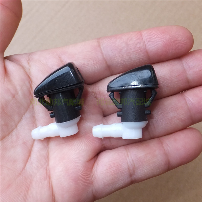 适用于jeep指挥官大切诺基牧马人雨刮喷水嘴前机盖风挡喷头包邮