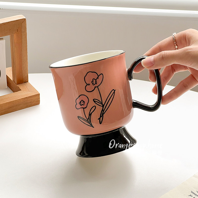 复古俏皮粉陶瓷杯郁金香马克杯中古咖啡杯水杯节日礼物手绘花朵杯,餐饮具,马克杯,淘宝优惠券,粉丝福利购,淘宝优惠卷