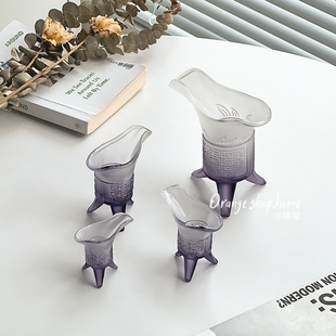 磨砂渐变紫玻璃酒杯家用白酒杯子高颜值中古烈酒杯仿古爵杯帝王杯