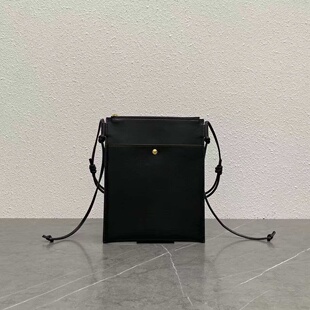 Pouch 羊皮拉链单肩包手机包 Sharp 2026新款