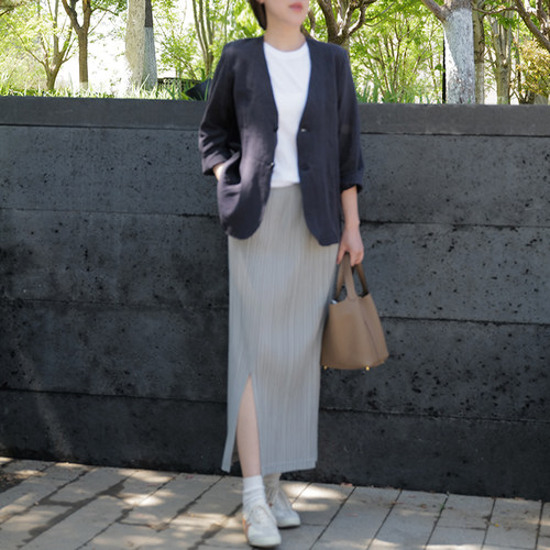 黑桃园常规简约长袖西服