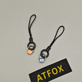 两个 迷你笑脸ATFOX手机挂件