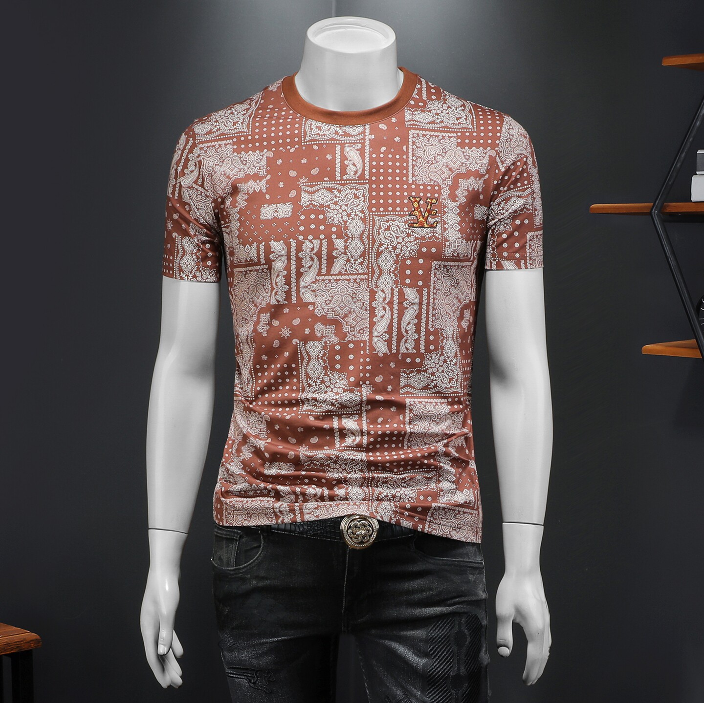 2026年夏季腰果花圆领T恤QT6016-E3679-P65，男装T恤，钱塘6016