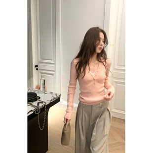 HEYGIRL黑哥 纽扣锁骨衫 心机设计！V领修身弹力显瘦纽扣针织上衣