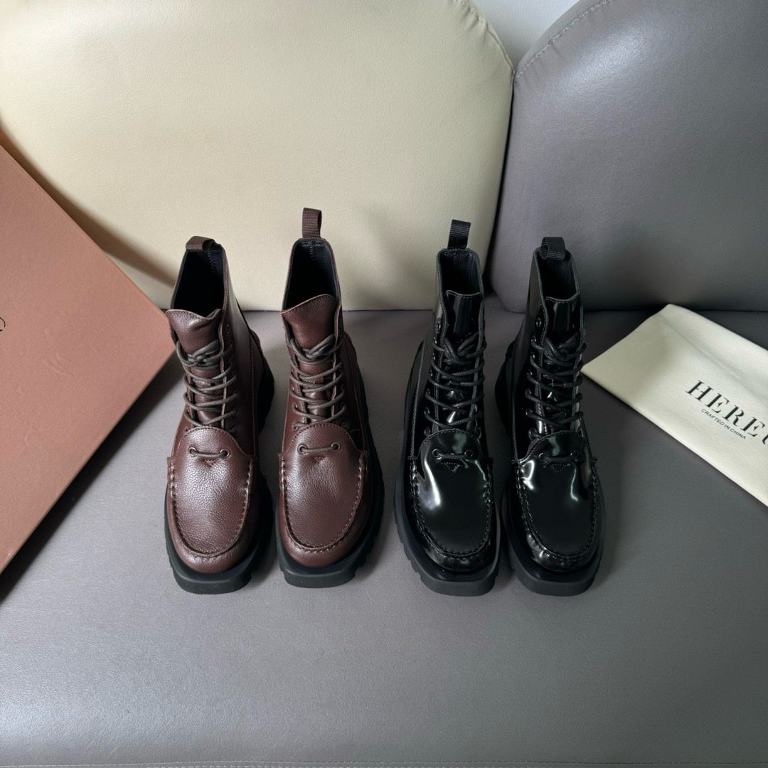 HEREU小众秋季新款厚底马丁靴
