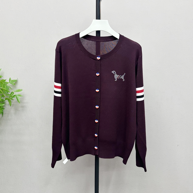 2026春新款时尚洋气拼色设计感百搭冰文林 针织套头上衣女671H