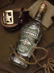 俄罗斯伏特加VODKA原瓶进口荣耀捍卫者陆海空图案鸡尾鸡尾酒
